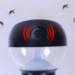 Lampe solaire anti moustique
